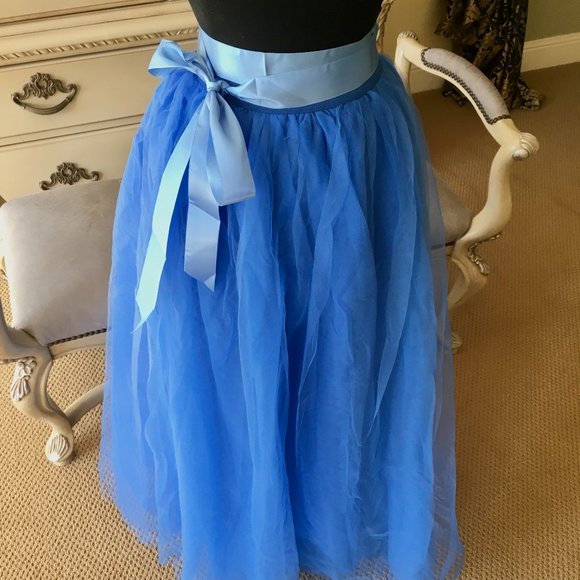 Women Plus And Regular Size Long Maxi A-Line Tutu Tulle Skirt - Picture 2 of 4